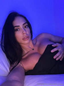 I love the way black looks on me part 3