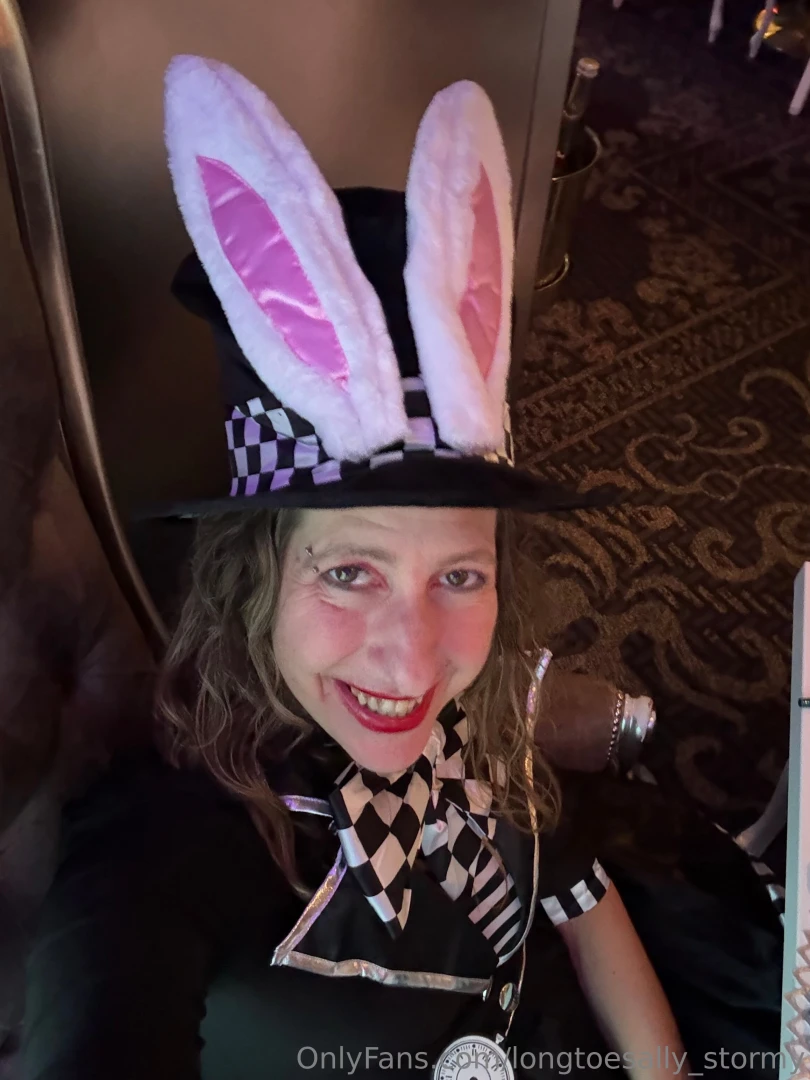 Cowgirl pix and wonderland costume pix cruise part 23 