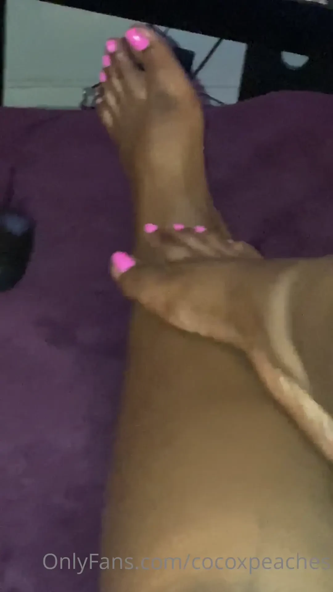 Came home from work wishing i had more then this lil pink dildo foot part 2 