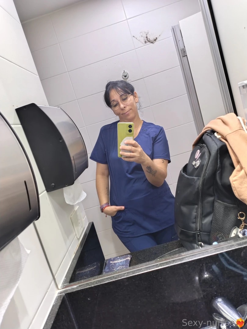 Soy yo y mi profesi n buen partido para una novia virtual bb part 1 