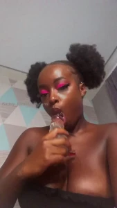 Clean pussy taste good