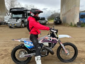 It s sunday heading out to ride part 6