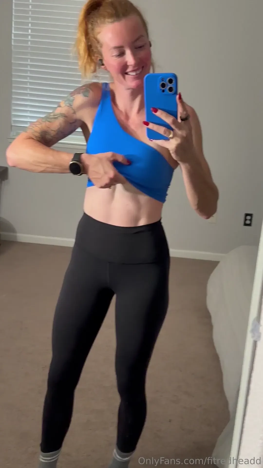 How do you like my outfit would you approach me at the gym 