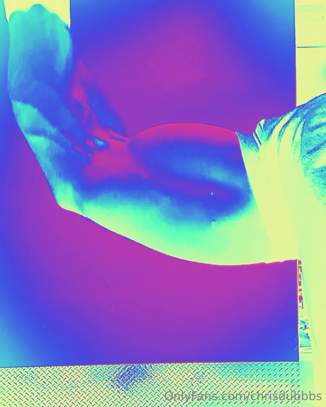 Might start breaking things with my biceps what should i squeeze first 