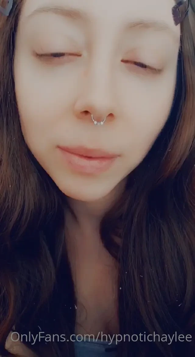 Video welcome to new members stare into my eyes 