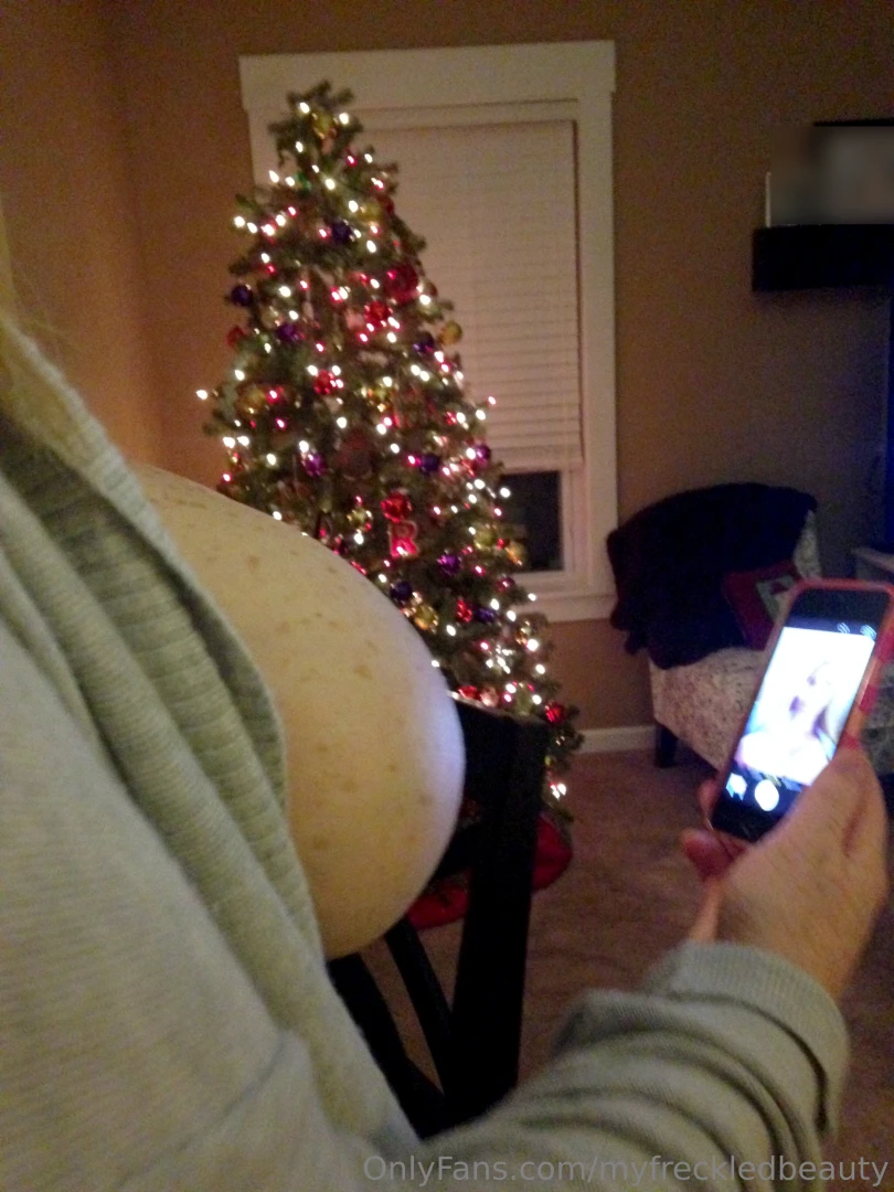 Happy holidays boobies to your and you families they look so cute and 