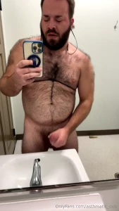 Come meet me in the bathroom part 1