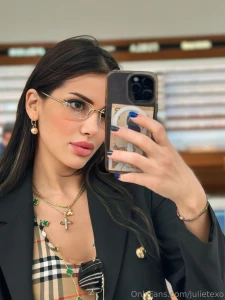 Feeling lonely dm me right now and i ll fix that part 16