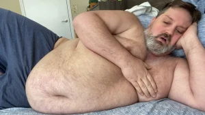 Hey guys a little treat for you of me working my cock with the