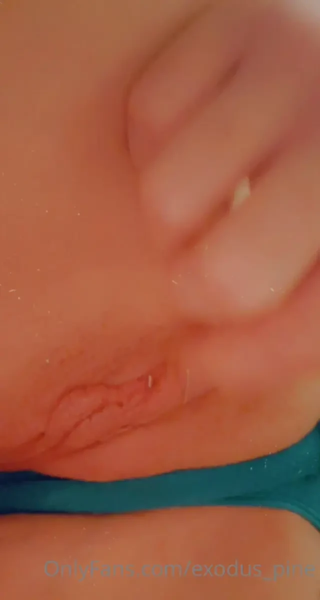 Hey thank for subscribing kitty is almost ready to play 