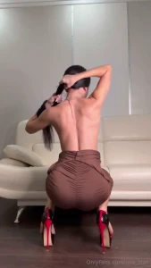 The full video in dm payed striptease for you honey i made a new video part 1