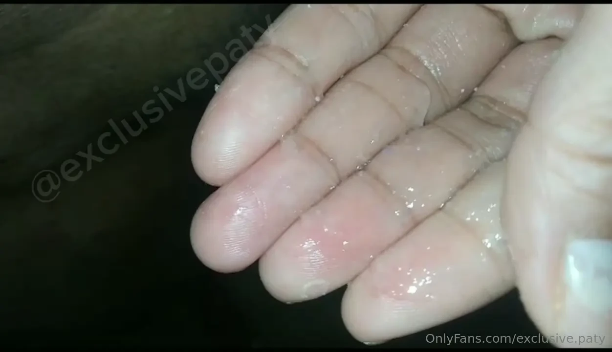 Escribeme y dime qu te gustar a que hiciera por ti write me and tell 