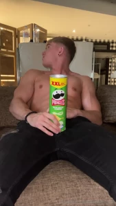 Emmetcharm enjoyed some juicy chips blondiepaul