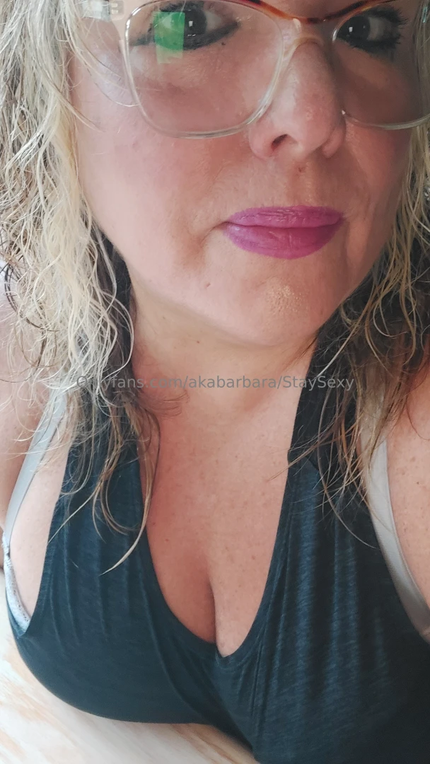 Good day stay sexy 