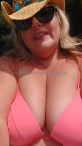 Hot hot hot smoke show comin for ya