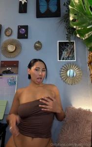 Live tonight 10 30pm 1 30am est let me bust your nut daddy