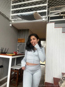 Est calza me queda divina queres ver como se ve la parte de atr s