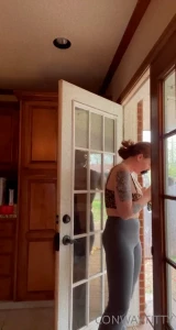 Gooooood merrrninnn its a great holiday today happy 42o start the day