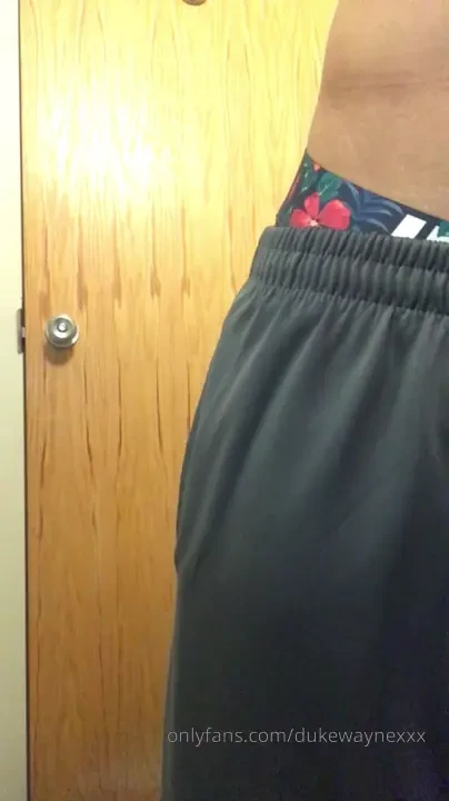 This is a quick jelqing tutorial sorry for no audio and having to have 