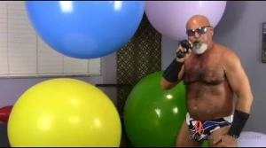 Lets start the week with a throwback