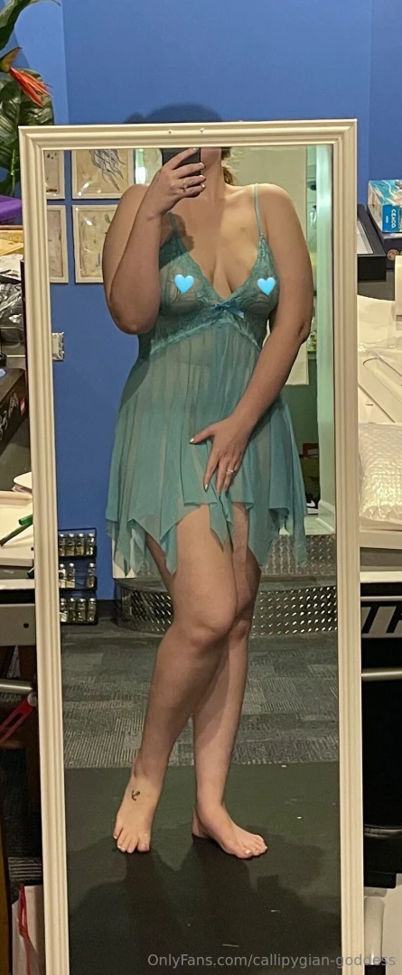 What do we think of this lingerie set 
