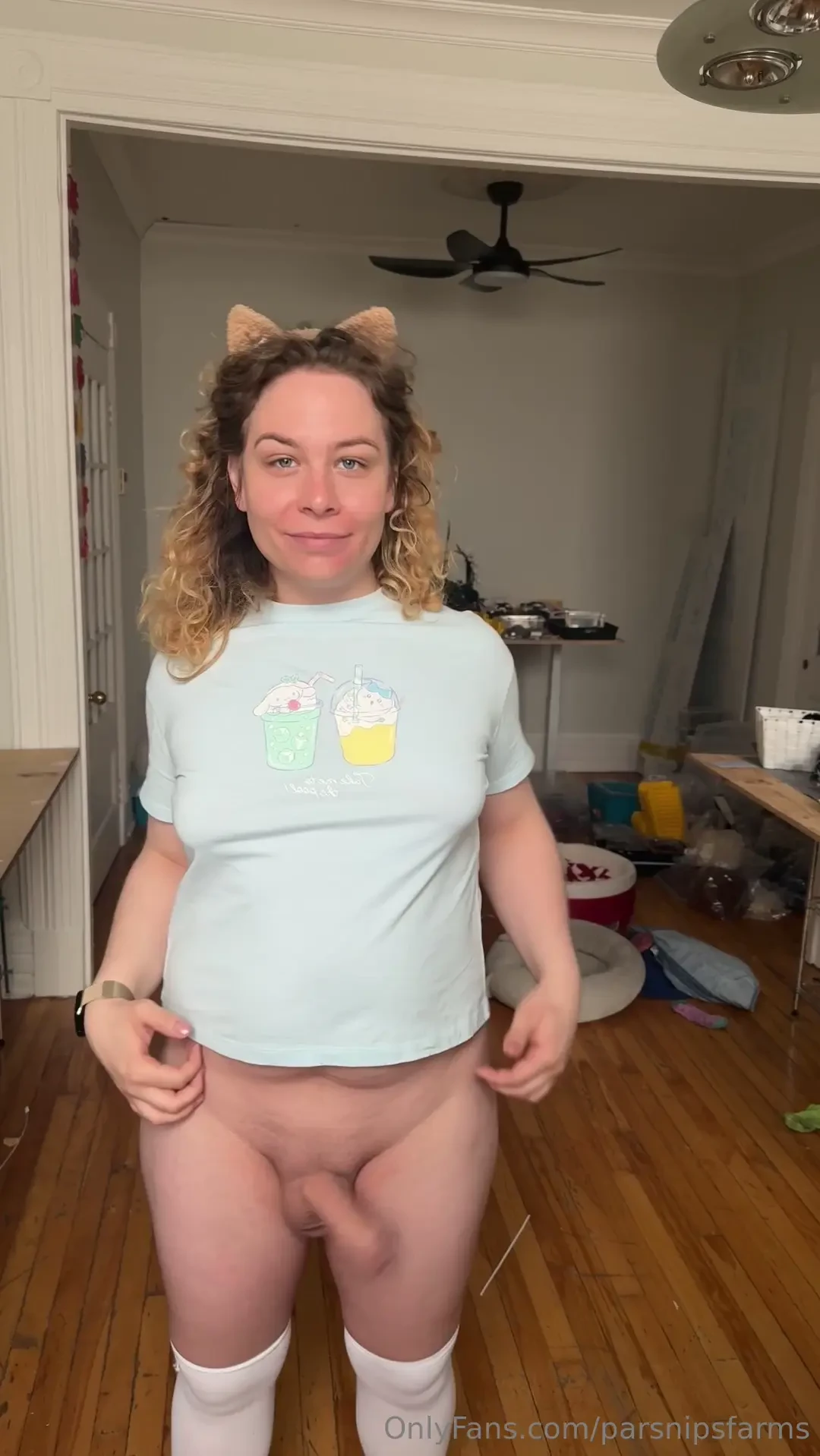 There is a secret second hello kitty shirt i haven t show you guys yet 