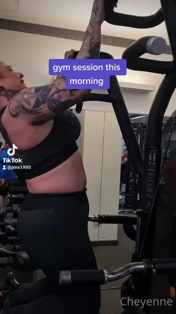 Off to the gym again this morning its leg day today xx 