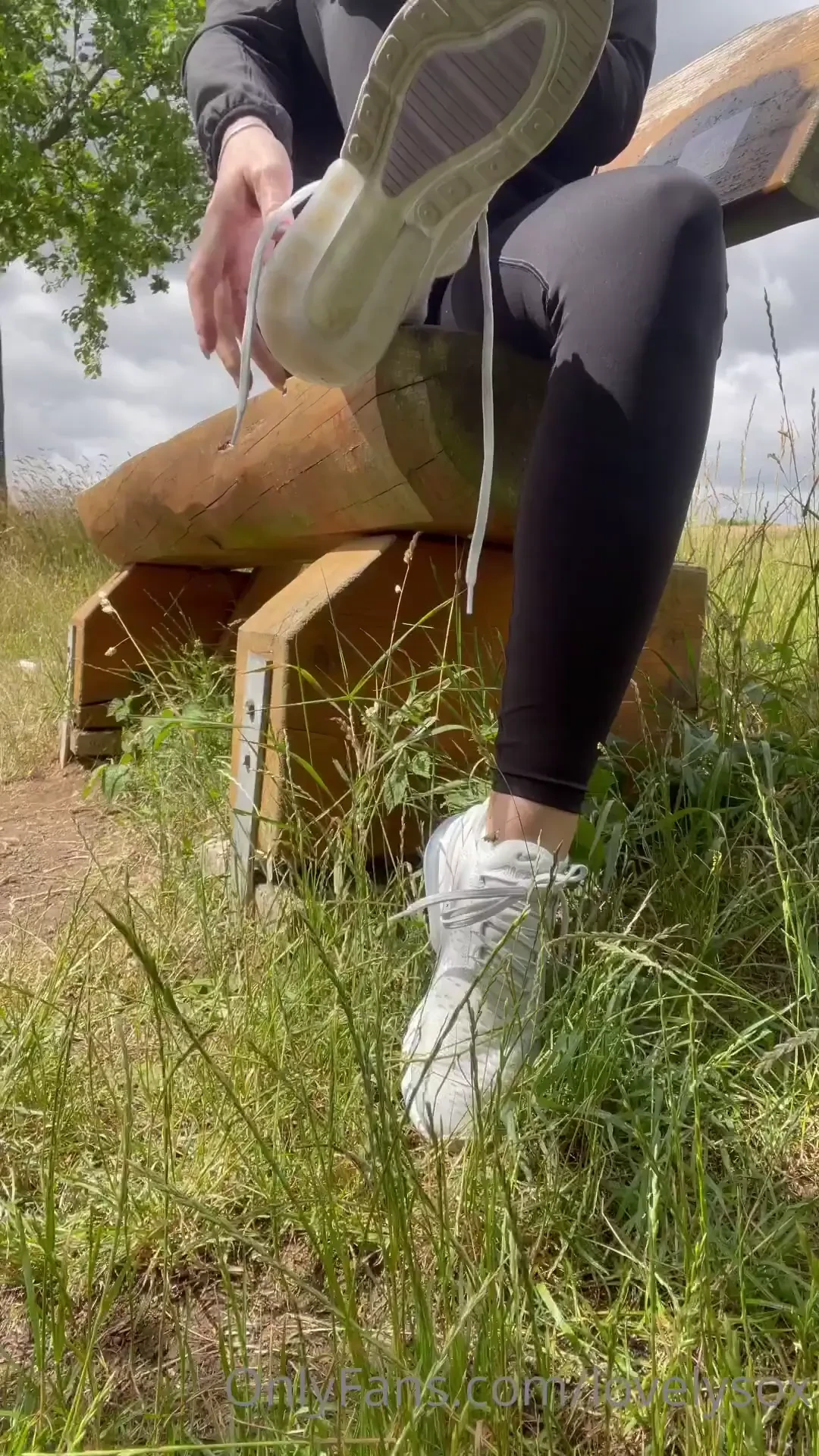 Feetplay with white nike socks in the nature 