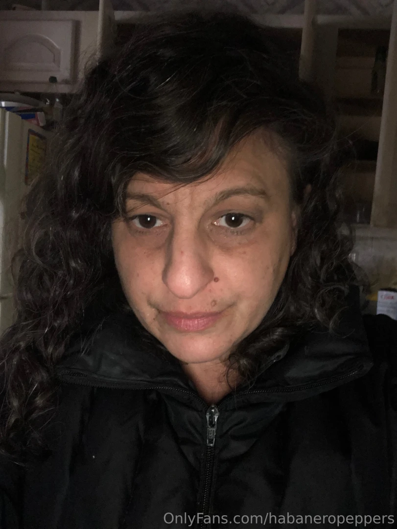 I do not feel good right now my arm hurts from my pinched nerve i have 