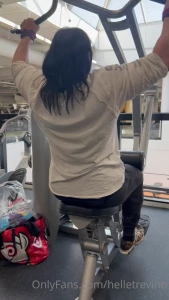 Brutal back training with irene andersen we did about 4 sets of each part 4