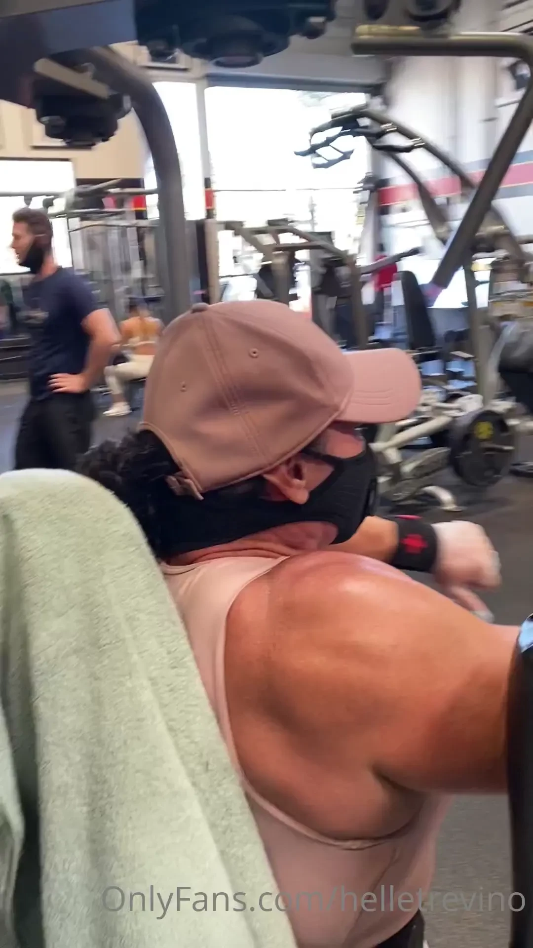 Shoulder day 4x12 side lateral machine 4x12-15 bent over cable rear part 5 