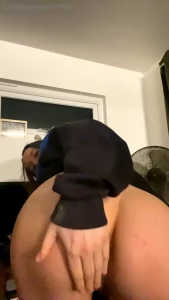 Bum hole fingers sploosh