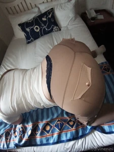 On h tel room 1 2 part 1