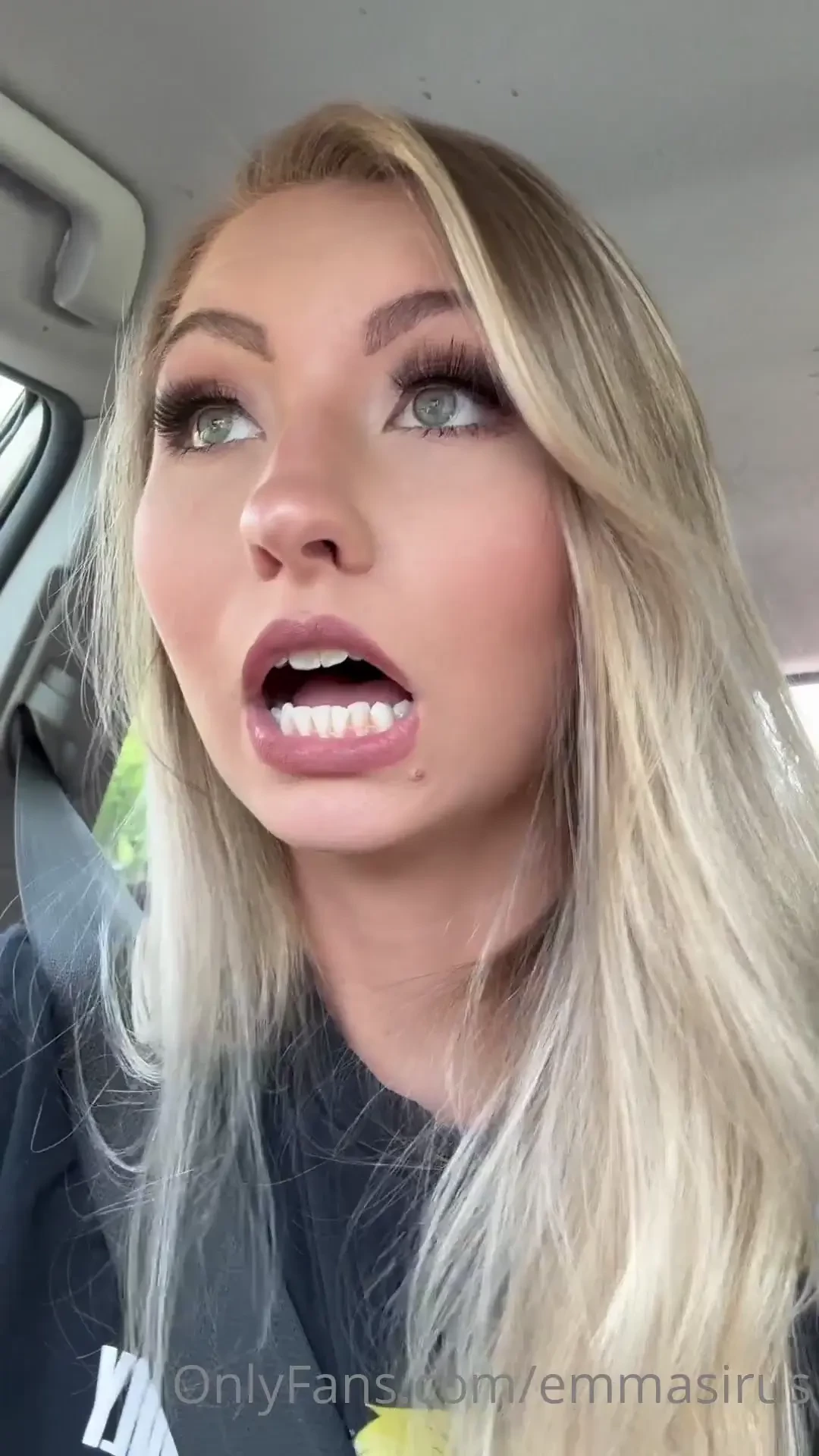 I am currently doing a model trip at the beach i ll be here through 