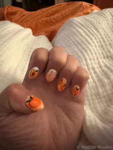 Just got home from modest mouse and i got peach nails part 2