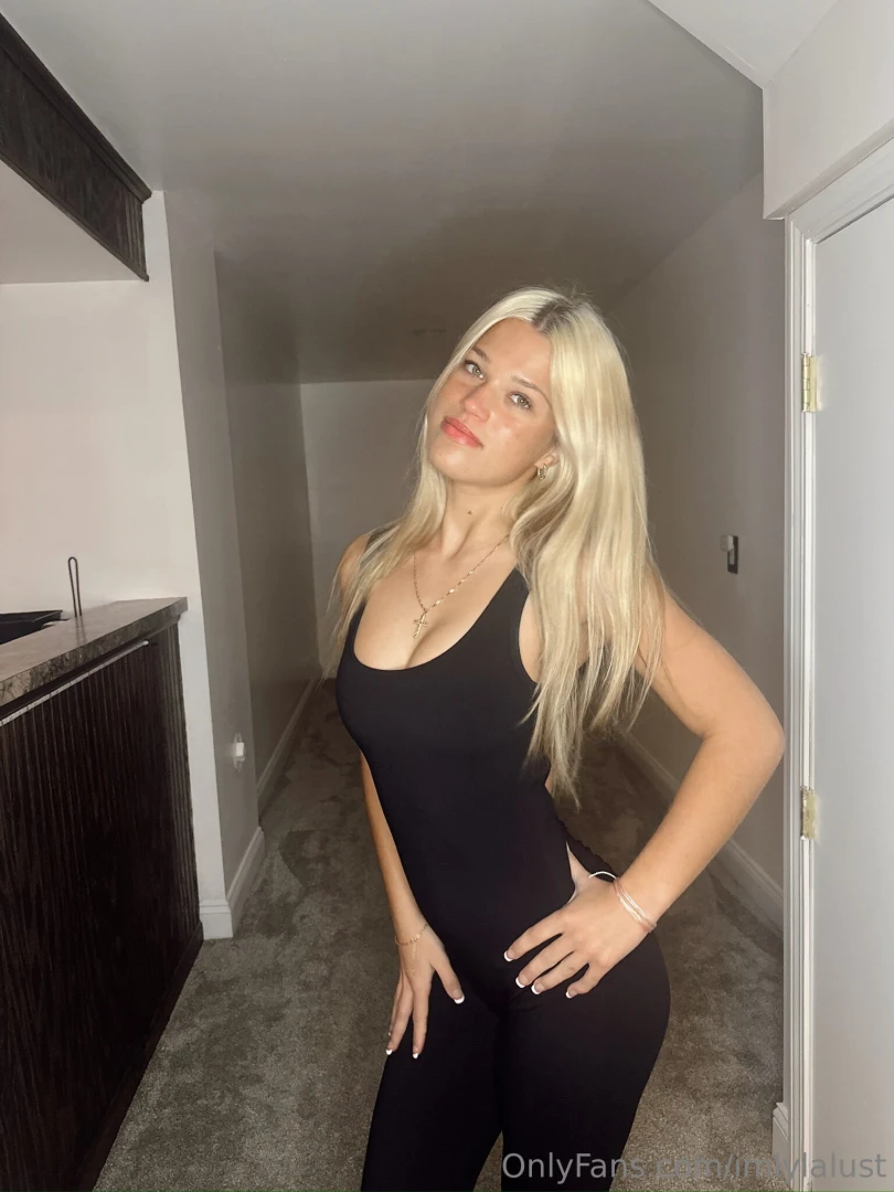 Do i look good in black part 72 