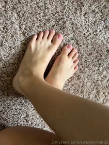 My fav pedicure ever part 1