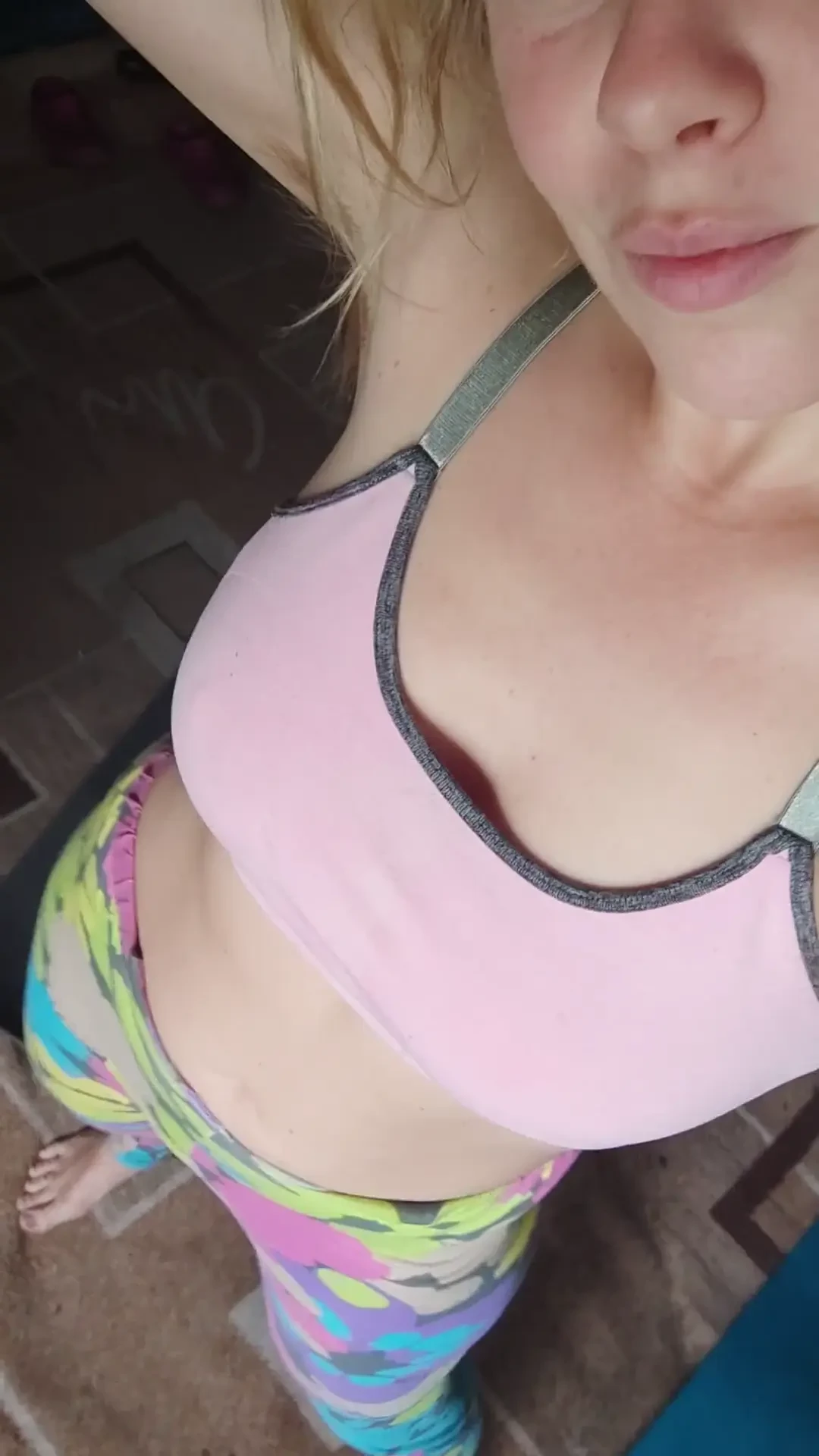 Hi my sweet cupcakes yesterday i made some hot couple videos - wait 