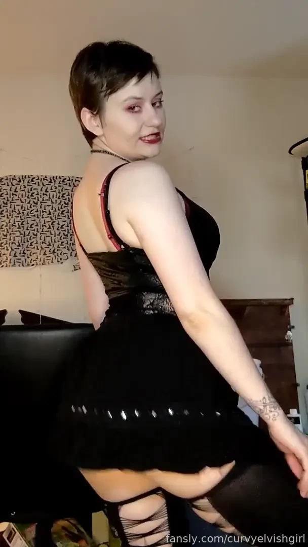 Stuffie humping orgasms - i strip down talking about how good humping 