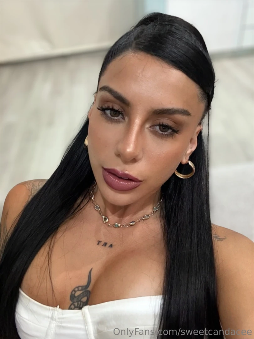 Your favorite bratzzzzz 