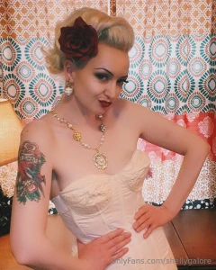 Not about to cool off over here take me with you with some keepsake