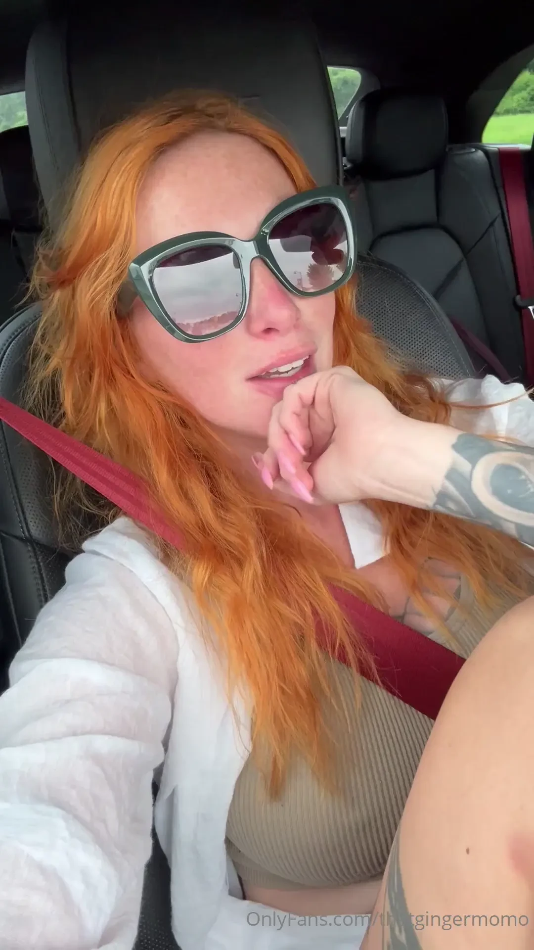 Post boat day hot mess i m hurt and need a bath 