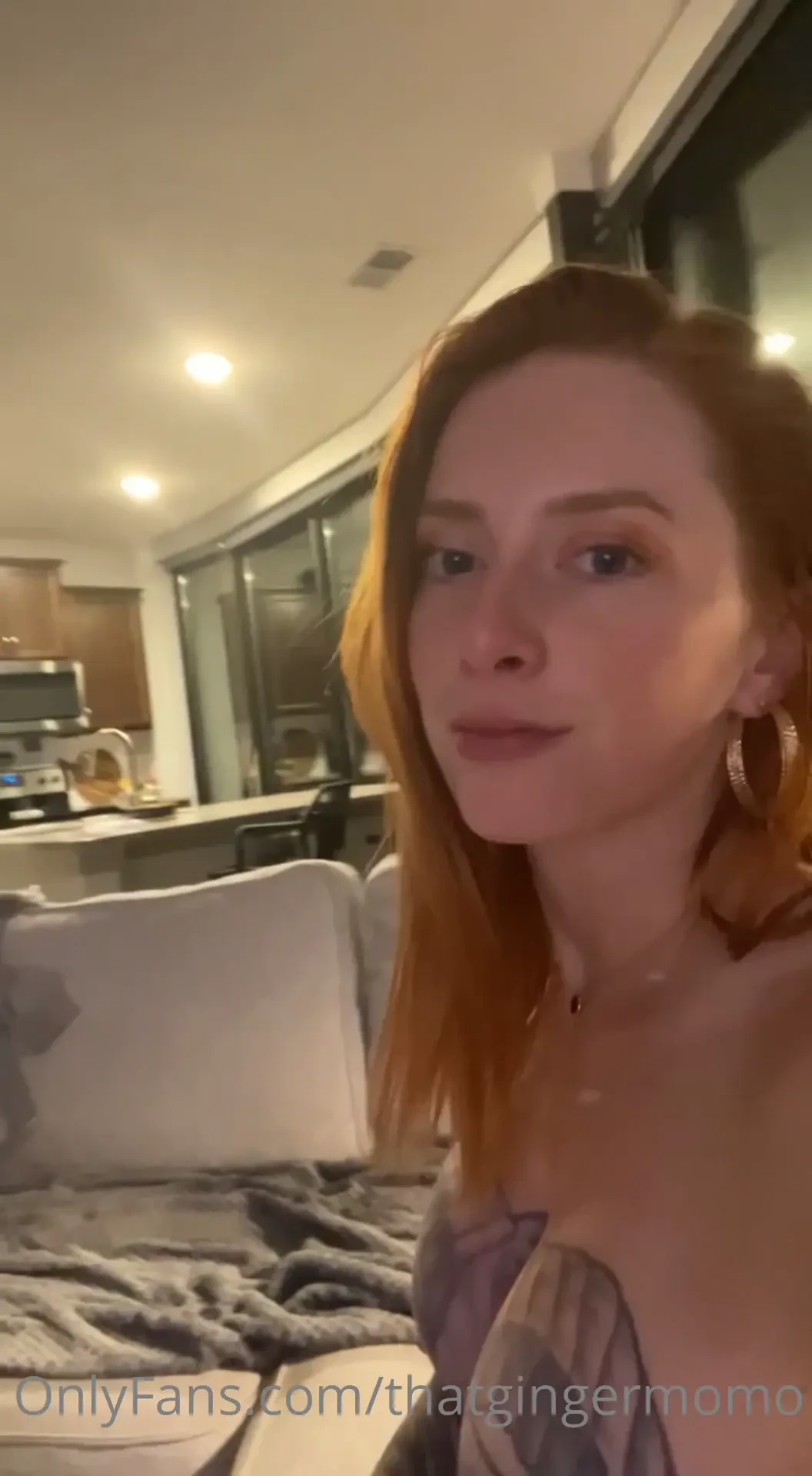 Look at these windows i matched with a guy on hinge and i went to his 