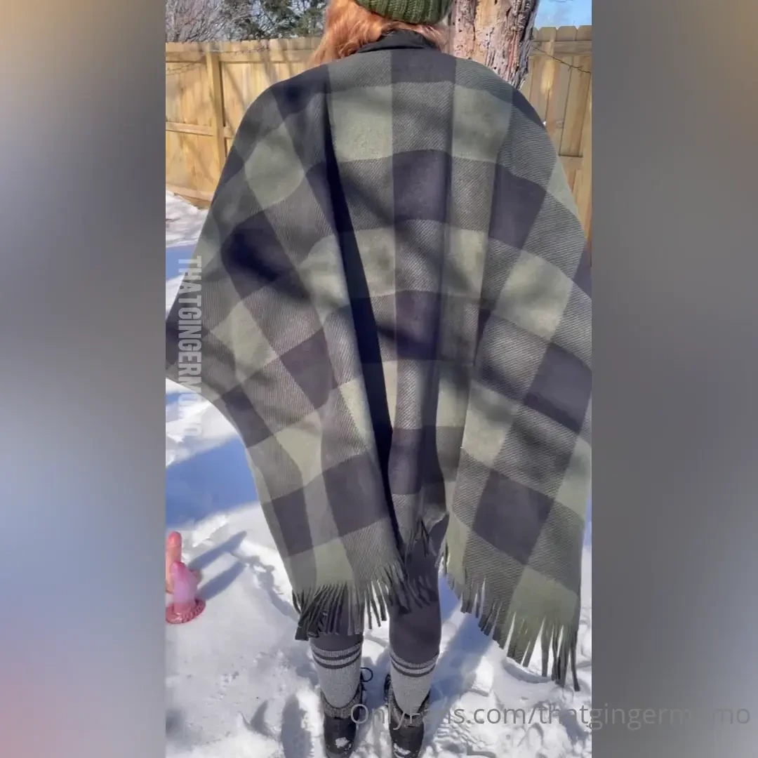 I tried two dildos in the snow they both didn t fit at the same time 