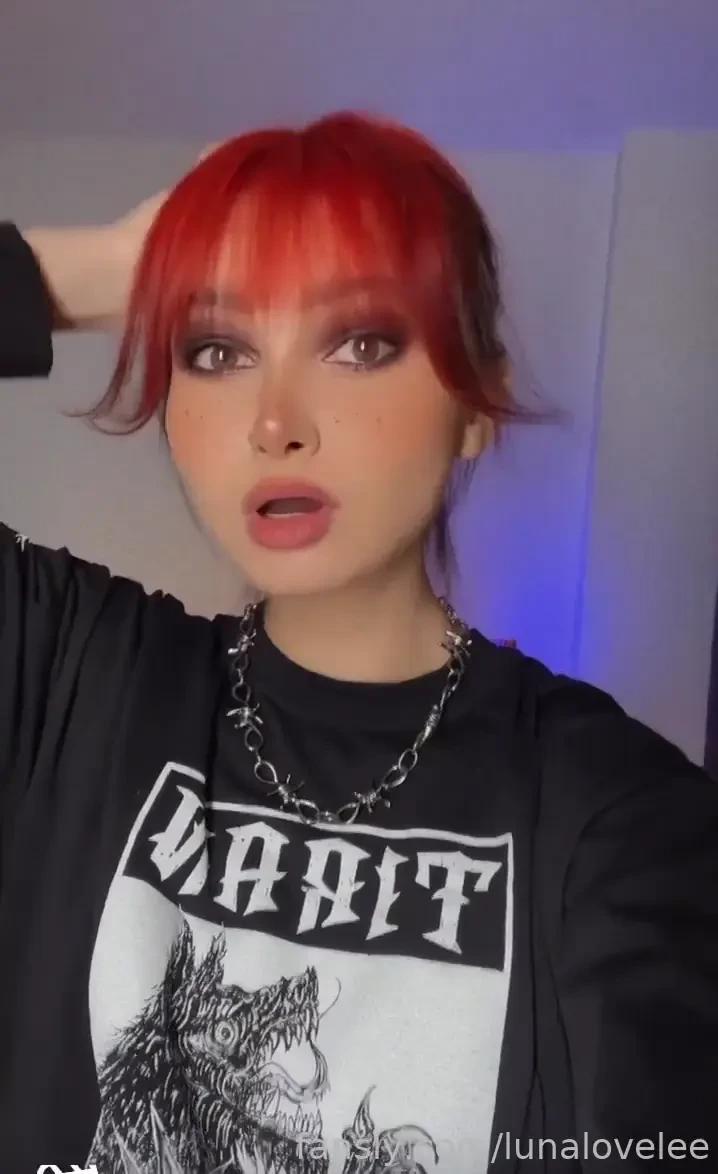 Btw i had red hair last year for some reason i always want to change part 2 