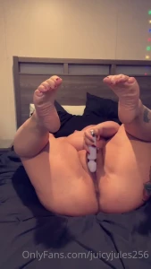 Legs spread open wide just for you