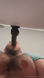 I need a real 20 inches dick to suck it on