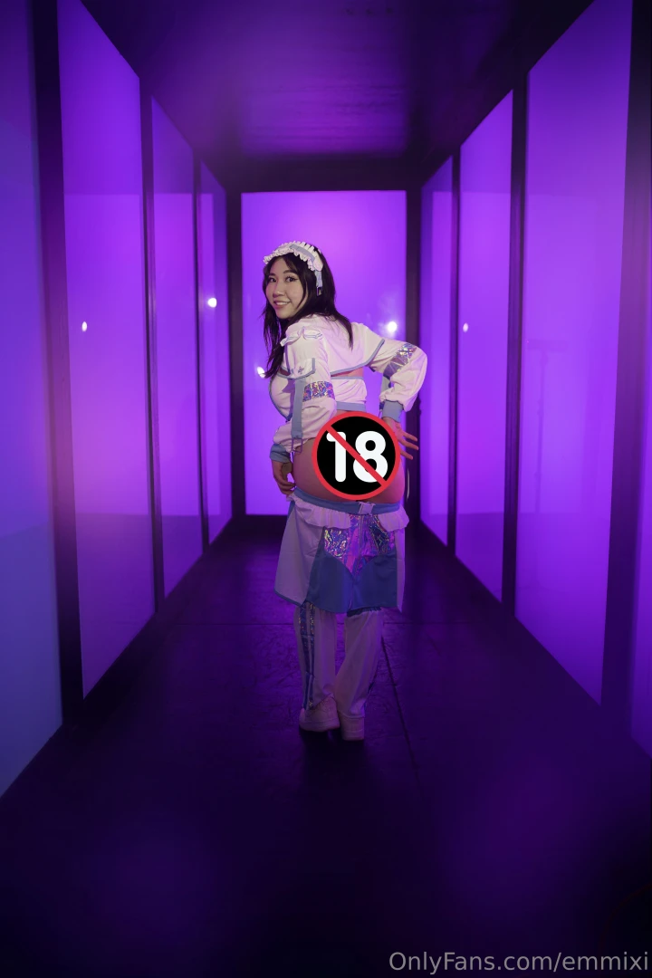 Do you wanna see what s under my skirt 