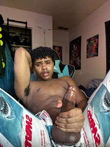 Just stroking my fat dick till i nut and showing off my body part 3