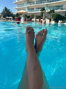 Pool feet part 1